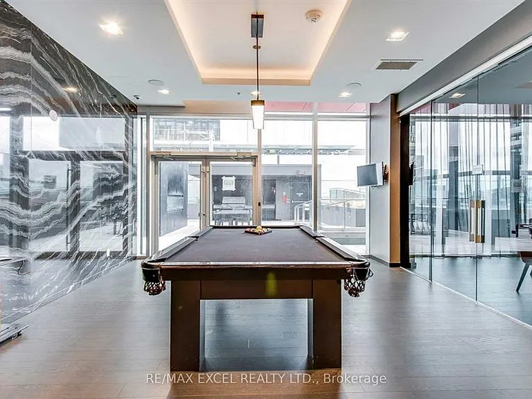 318 Richmond St W #2505 — Photo 32