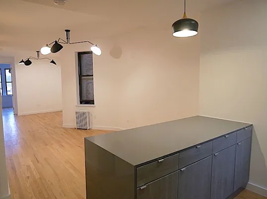 Rented by Compass | media 31