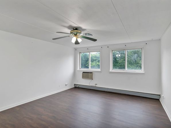 5011 Valley Ln UNIT 201