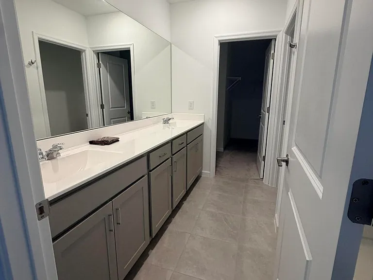 1707 Colebrook Cir SW — Photo 15