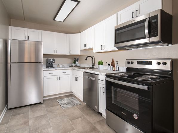 3403 Lancaster Pike #7