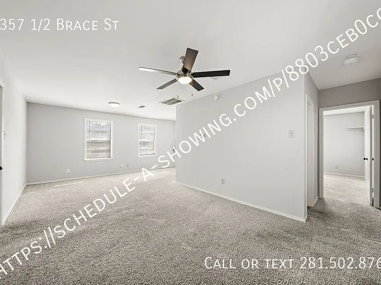 7357 1/2 Brace St — Photo 3