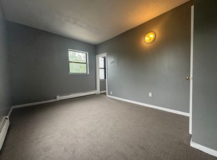 17 Ashley St #2R, Hartford, CT 06105