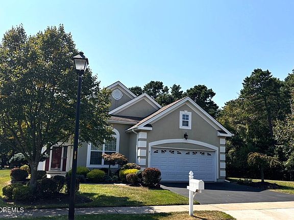 2nd image of 15 Carlisle Drive
