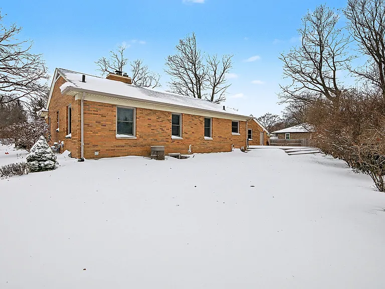 2907 Cascade Rd SE — Photo 3