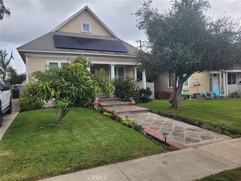 1st image of 1817 S Van Ness Ave