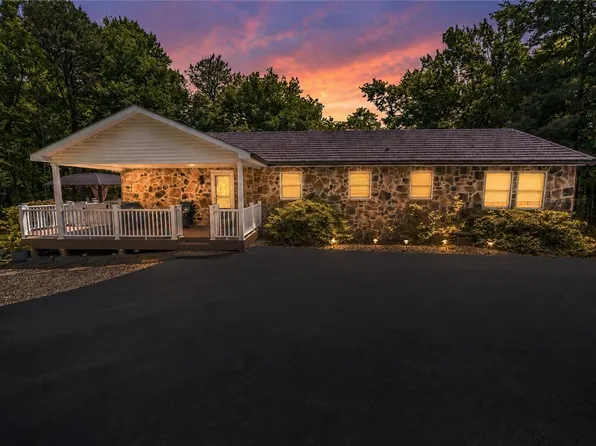 55 Molenda Cir, Lehighton, PA 18235