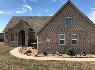 143 Owen Cir, Weatherford, TX 76087