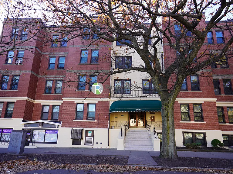 1400 Commonwealth Ave #15 — Photo 21