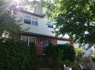 50 Hemlock Rd, West Roxbury, MA 02132