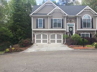 552 Autumn Ridge Dr, Canton, GA 30115