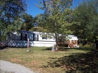 316 N River Ridge Rd, Jonesville, NC 28642
