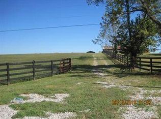 2435 N Middletown Rd, Paris, KY 40361