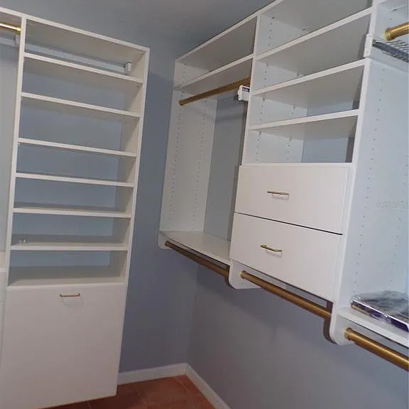 270 Belaire Ct — Photo 19