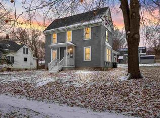 830 Fairchild St, Iowa City, IA