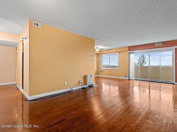 5th image of 11 Windham Loop APT 5LL