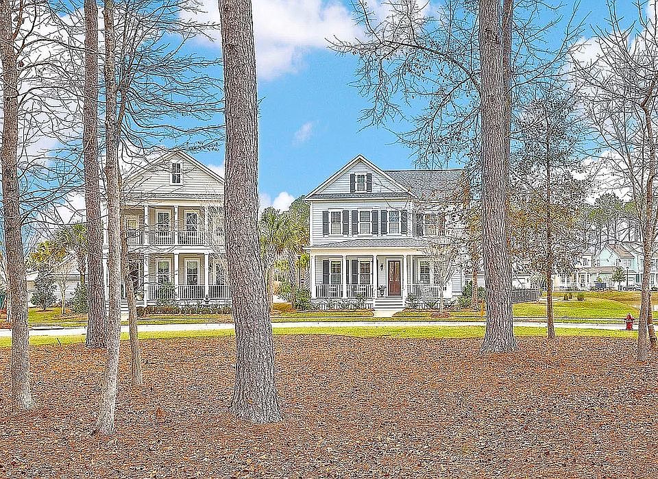 2nd image of 1545 Eastham Ln