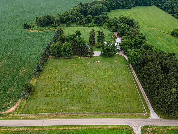3rd image of 7245 Township Road 76