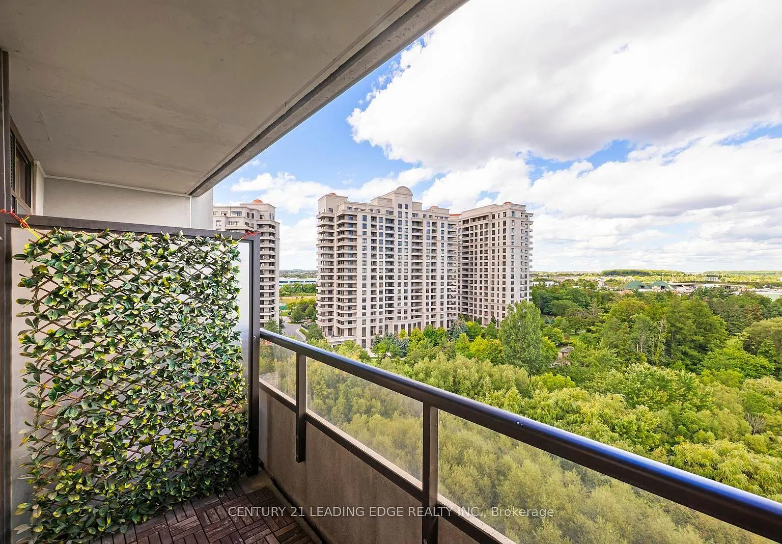2 bed, $2,500 — Photo 3