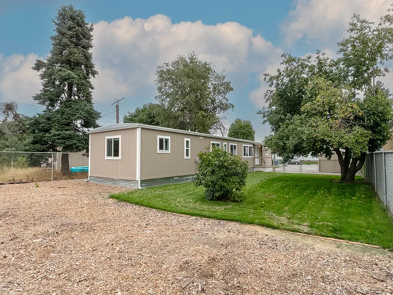 2907 N Howard St — Photo 17