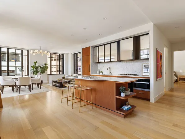 110 Charlton St APT 17E, New York, NY 10014