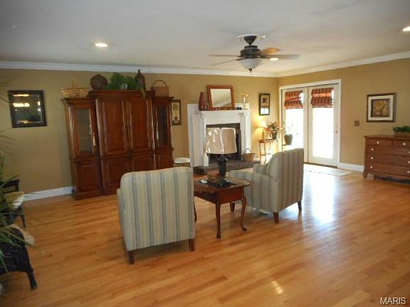 5th image of 2701 Ashfield Dr