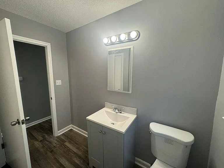 205 Lancaster Rd — Photo 18