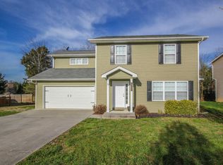 7820 Princeton Falls Ln, Knoxville, TN 37938