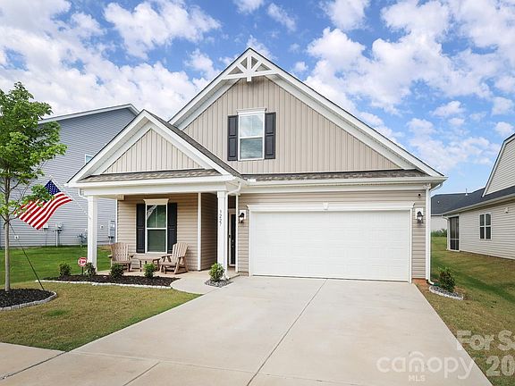 3rd image of 3227 Laurel Brook Dr