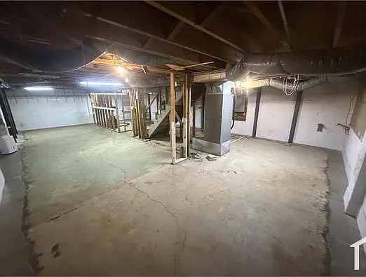 4939 Hayes Rd — Photo 15