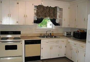 4th image of 305 Danray Dr