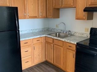 306 S Wilson St UNIT 2, Cobb, WI 53526