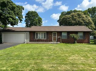 416 Meadowbrook Dr, Newark, OH 43055
