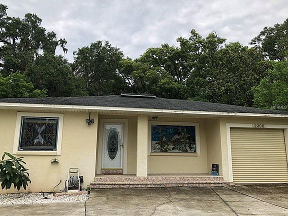 2nd image of 2306 S Lincoln Ave