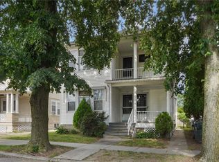 715 Academy Ave, Providence, RI 02908