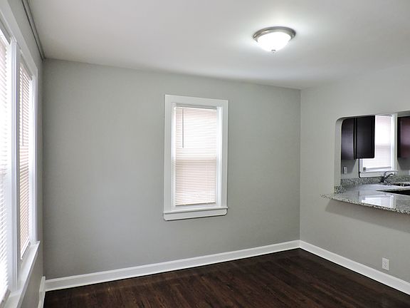 5th image of 808 Peoria St