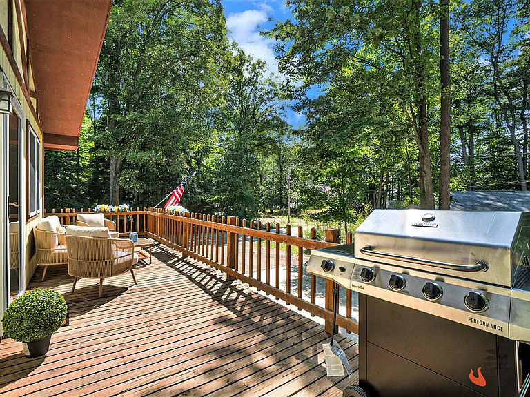 4101 Water View Dr — Photo 39