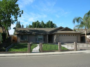 5747 W Paradise Ave, Visalia, CA 93277