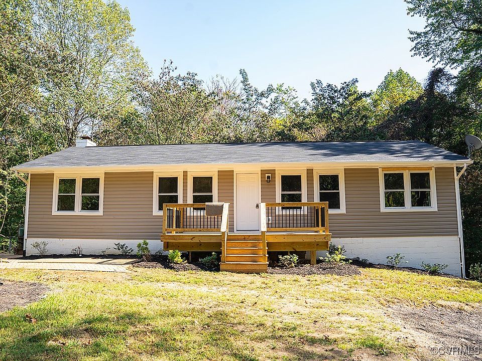 1st image of 7615 Dogwood Ln