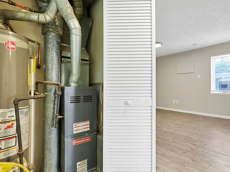 1581 E Mound St #3A — Photo 24