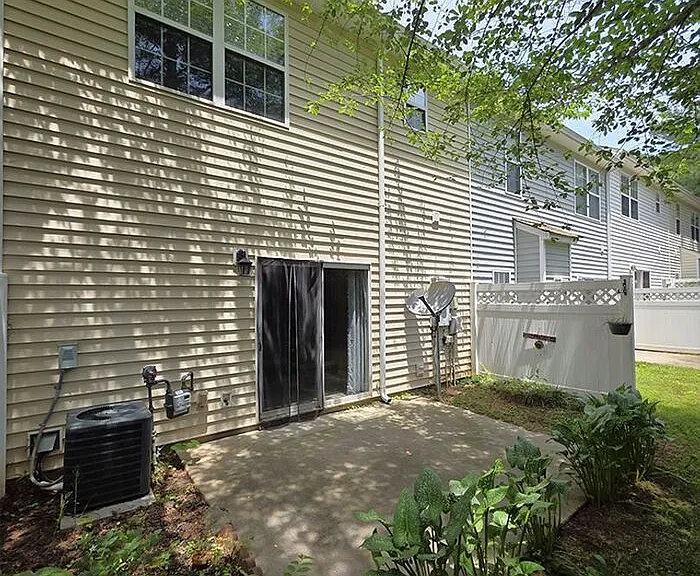 15417 Tully House Ct — Photo 19