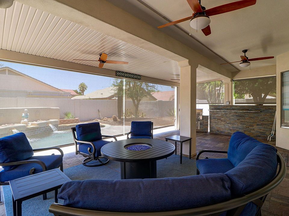 1st image of 8015 W Tonopah Dr