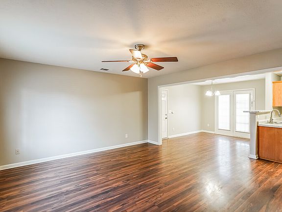 5th image of 143 Howard Woody Dr