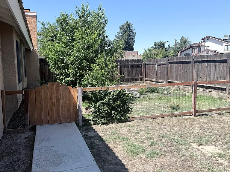 13801 San Esteban Ave — Photo 19