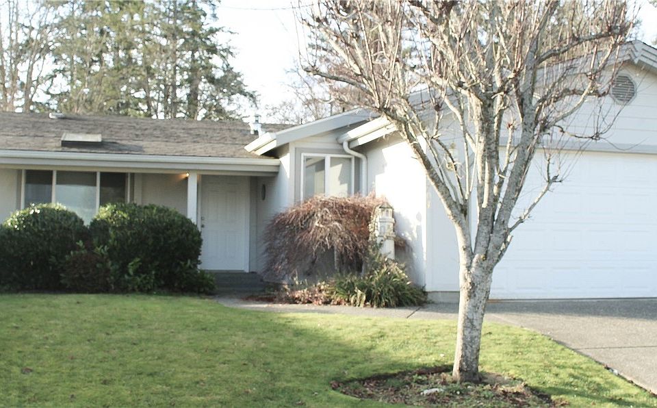 1st image of 17704 18th Avenue Ct E #23