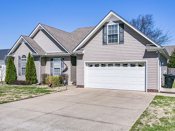 4th image of 2818 Waywood Dr