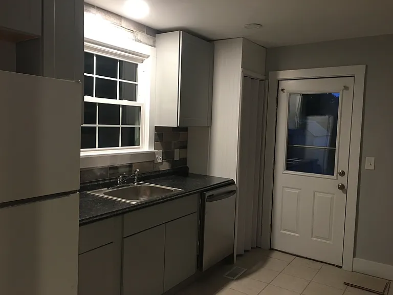 3331 Coffman Dr — Photo 7
