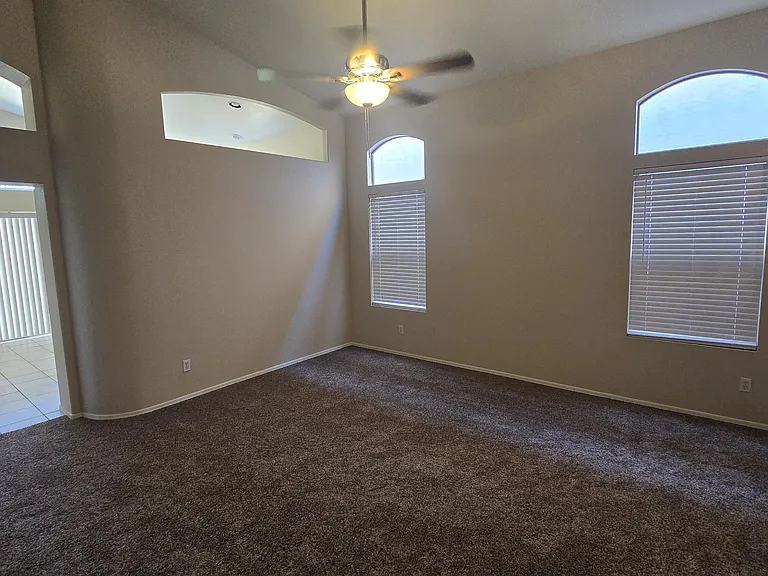 8362 W Melinda Ln — Photo 8