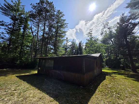 4th image of 304 Wilcox Dr