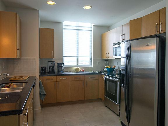 4th image of 300 S Australian Ave APT 1518